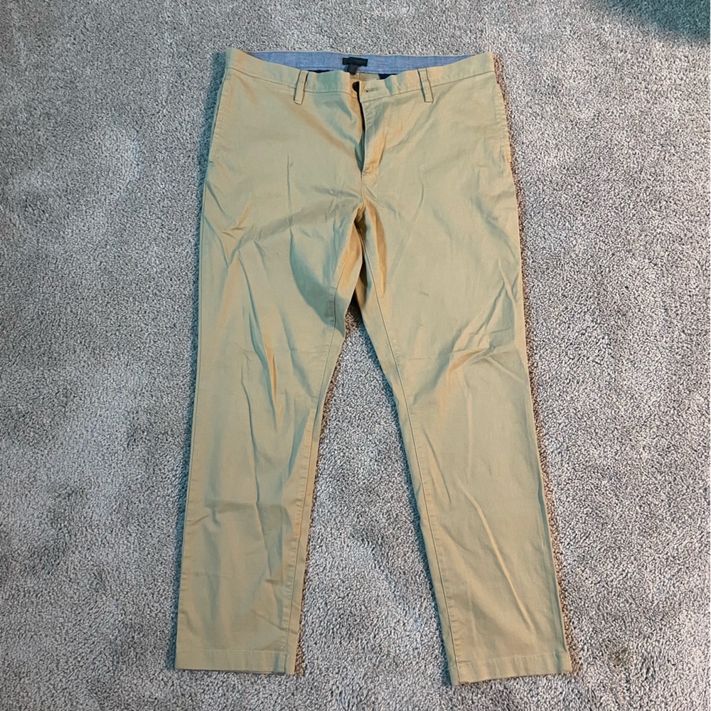 The Wallin Stretch Twill Slim Fit Chino Pant